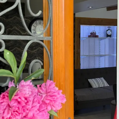 Le Nid De La Vallée Verte Appartement *